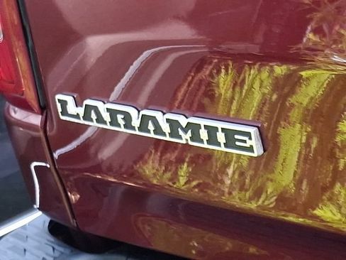 Used 2020 RAM 1500 Laramie w/ Sport Appearance Package AWD/4WD image 8