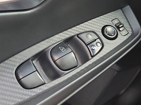 Used 2022 Nissan Sentra SV image 30