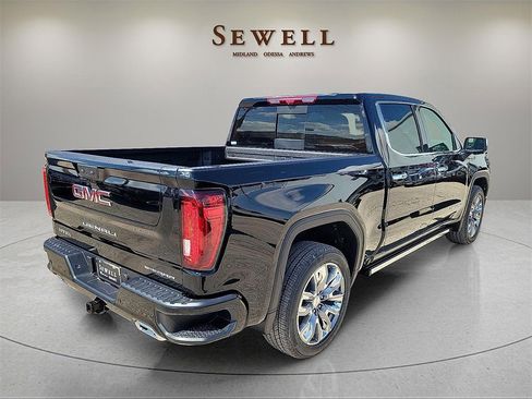 New 2026 GMC Sierra 1500 Denali w/ Denali Reserve Package image 5