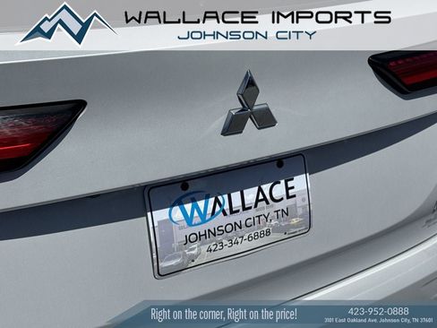Used 2023 Mitsubishi Outlander SEL AWD/4WD image 1