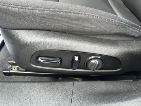 Used 2021 Chevrolet Malibu RS image 18