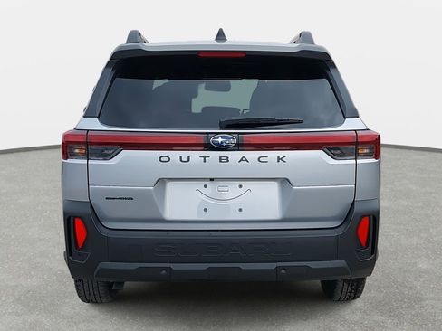 Used 2026 Subaru Outback Limited AWD/4WD image 6