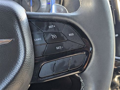 Used 2023 Chrysler 300 S image 17