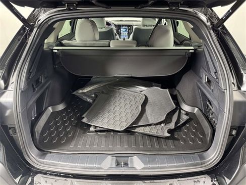 Used 2025 Subaru Outback Premium image 14