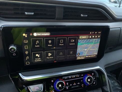 New 2026 GMC Sierra 2500 Denali w/ Denali Reserve Package image 21