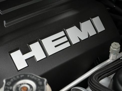 Used 2020 Dodge Challenger R/T image 15