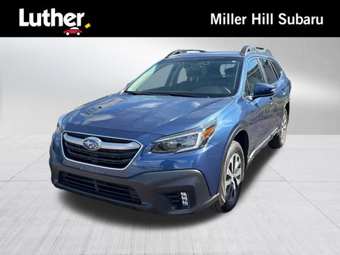 Used 2021 Subaru Outback Premium AWD/4WD image 1