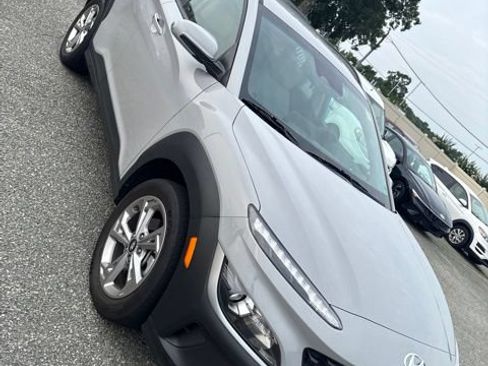 Used 2023 Hyundai Kona SEL w/ Cargo Package AWD/4WD image 3