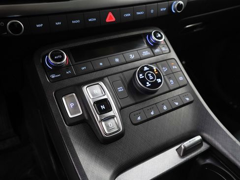 Used 2025 Hyundai Palisade Limited AWD/4WD image 22