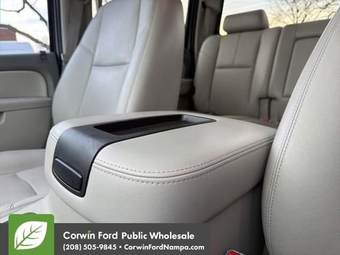 Used 2014 GMC Sierra 2500 SLT w/ SLT Convenience Package image 22