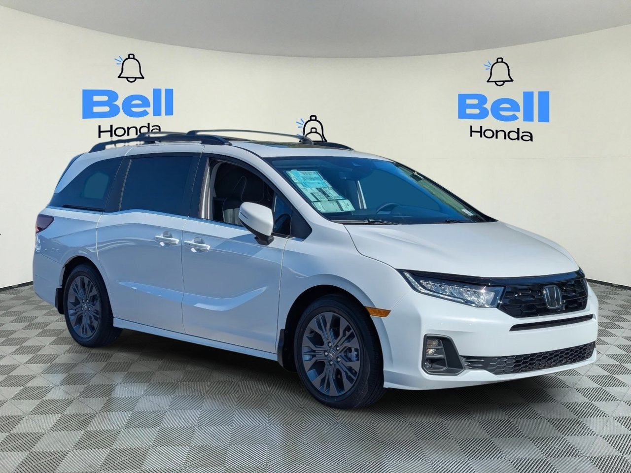 New 2027 Honda Odyssey Touring image 4