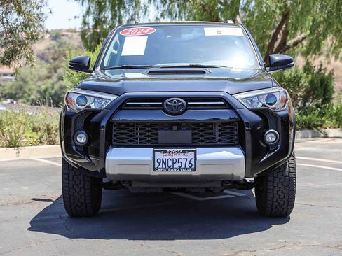 Certified 2024 Toyota 4Runner TRD Off-Road Premium w/ Off Road Premium Plus Package AWD/4WD image 2