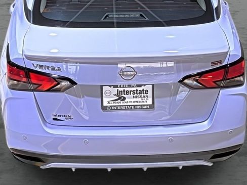 Used 2025 Nissan Versa SR w/ Trunk Package image 11