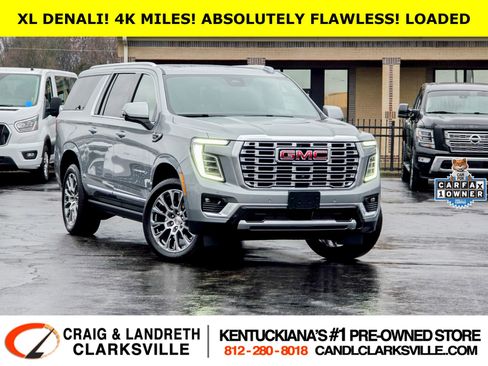 Used 2025 GMC Yukon XL Denali w/ Sun & Power Step Package image 1