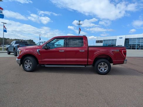 Used 2022 Ford F150 XLT w/ Equipment Group 302A High image 5