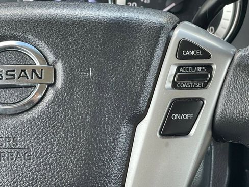 Used 2016 Nissan Titan SL image 31
