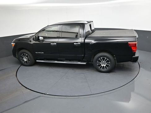 Used 2021 Nissan Titan SV w/ SV Convenience Package image 23