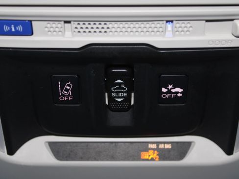 Certified 2023 Subaru Forester Limited image 12