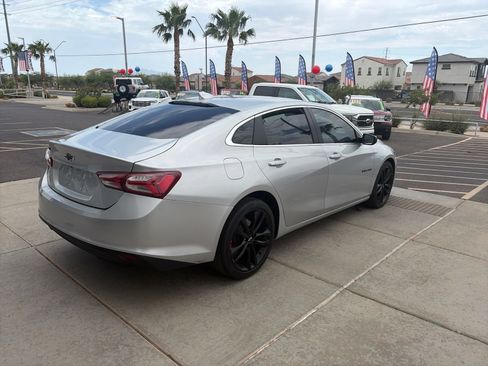 Used 2020 Chevrolet Malibu LT w/ Redline Edition FWD image 6