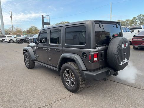 Used 2020 Jeep Wrangler Unlimited Sport S image 5
