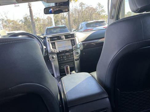 Used 2024 Toyota 4Runner Limited image 31