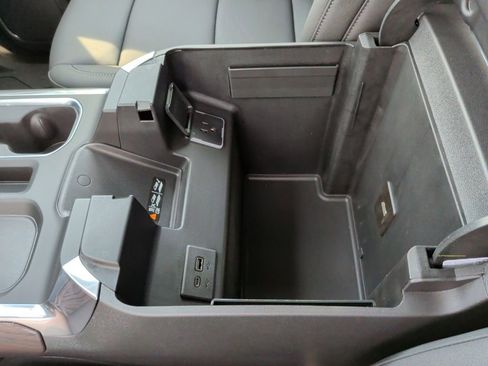 New 2026 GMC Sierra 1500 SLT image 35