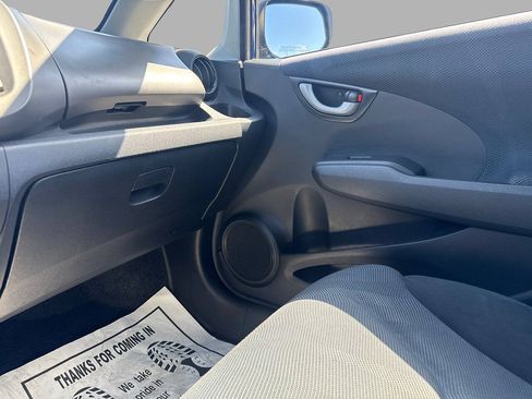 Used 2009 Honda Fit Sport image 35