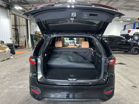 Certified 2025 MAZDA CX-70 3.3 Turbo S w/ Premium Plus AWD/4WD image 25