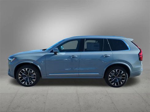 New 2026 Volvo XC90 B6 Ultra image 3