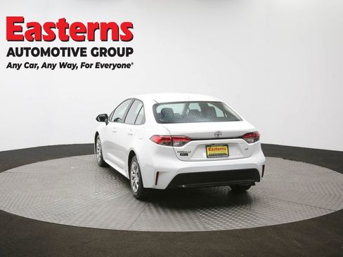 Used 2024 Toyota Corolla LE image 61