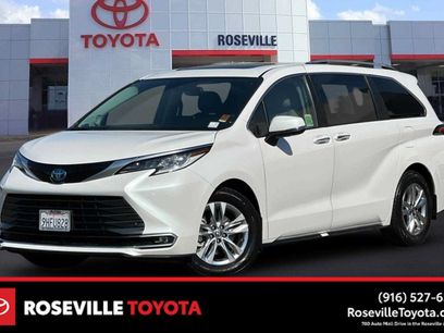 Certified 2023 Toyota Sienna Limited