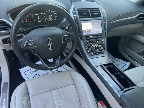 Used 2019 Lincoln MKZ Reserve image 10