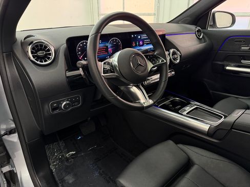 Used 2026 Mercedes-Benz GLA 250 image 4