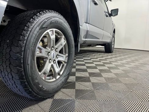 Used 2022 Ford F150 Lariat AWD/4WD image 6