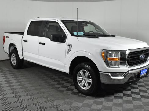 Used 2022 Ford F150 XLT AWD/4WD image 4