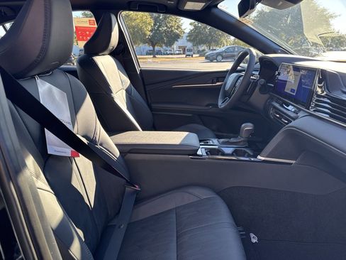 New 2025 Toyota Camry XSE w/ Premium Plus Package image 31