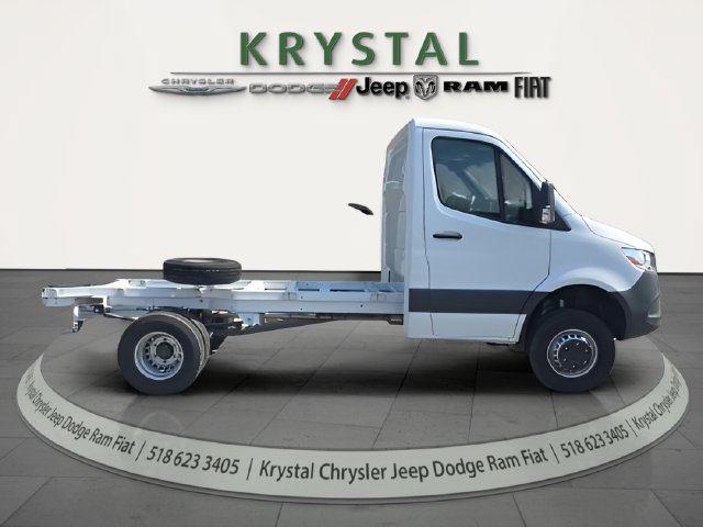 Used 2023 Mercedes-Benz Sprinter 3500 image 7