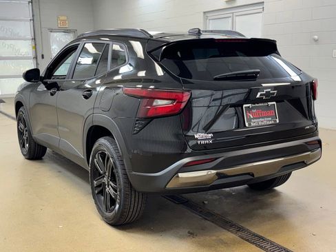 New 2026 Chevrolet Trax ACTIV FWD image 7