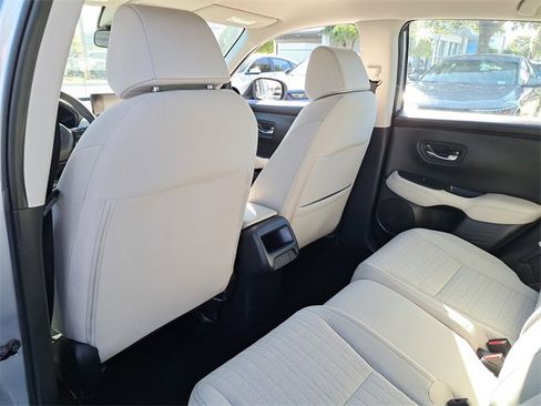 Used 2023 Honda HR-V LX image 10