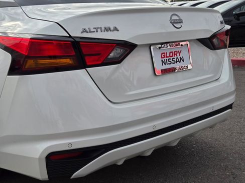 Certified 2024 Nissan Altima 2.5 SV image 9