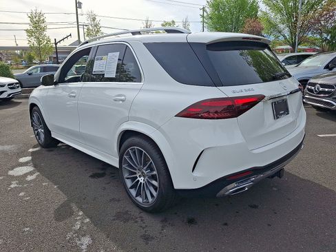 Certified 2024 Mercedes-Benz GLE 350 4MATIC image 4