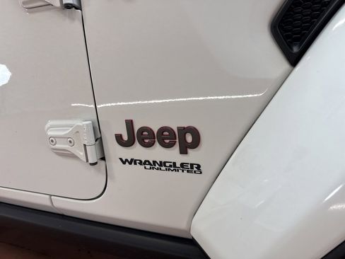 Used 2020 Jeep Wrangler Unlimited Rubicon image 9