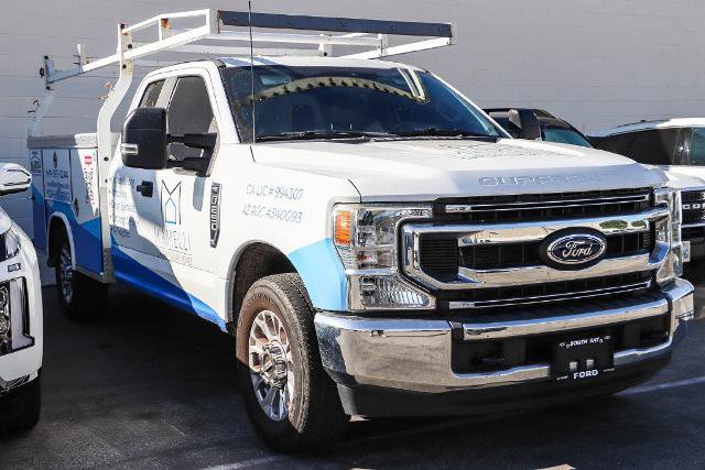 Certified 2022 Ford F250 XL w/ STX Appearance Package RWD image 3