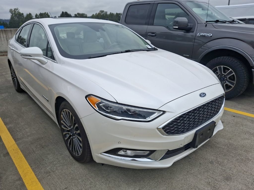 Used 2017 Ford Fusion Platinum FWD image 2