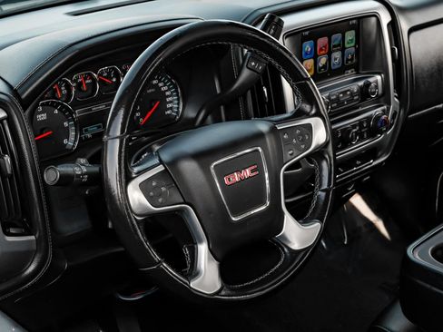 Used 2018 GMC Sierra 1500 SLT w/ Texas SLT Premium Package AWD/4WD image 12