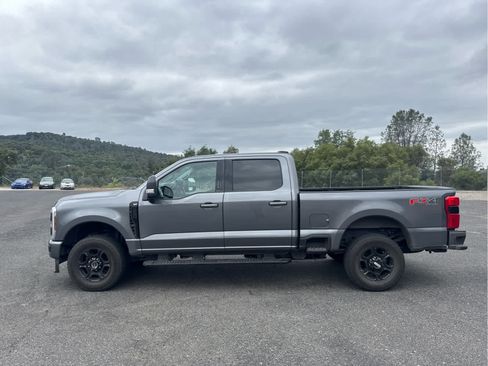 Used 2024 Ford F250 XLT w/ XLT Premium Package AWD/4WD image 8