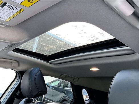 Certified 2023 MAZDA CX-30 AWD 2.5 S w/ Premium Package image 12