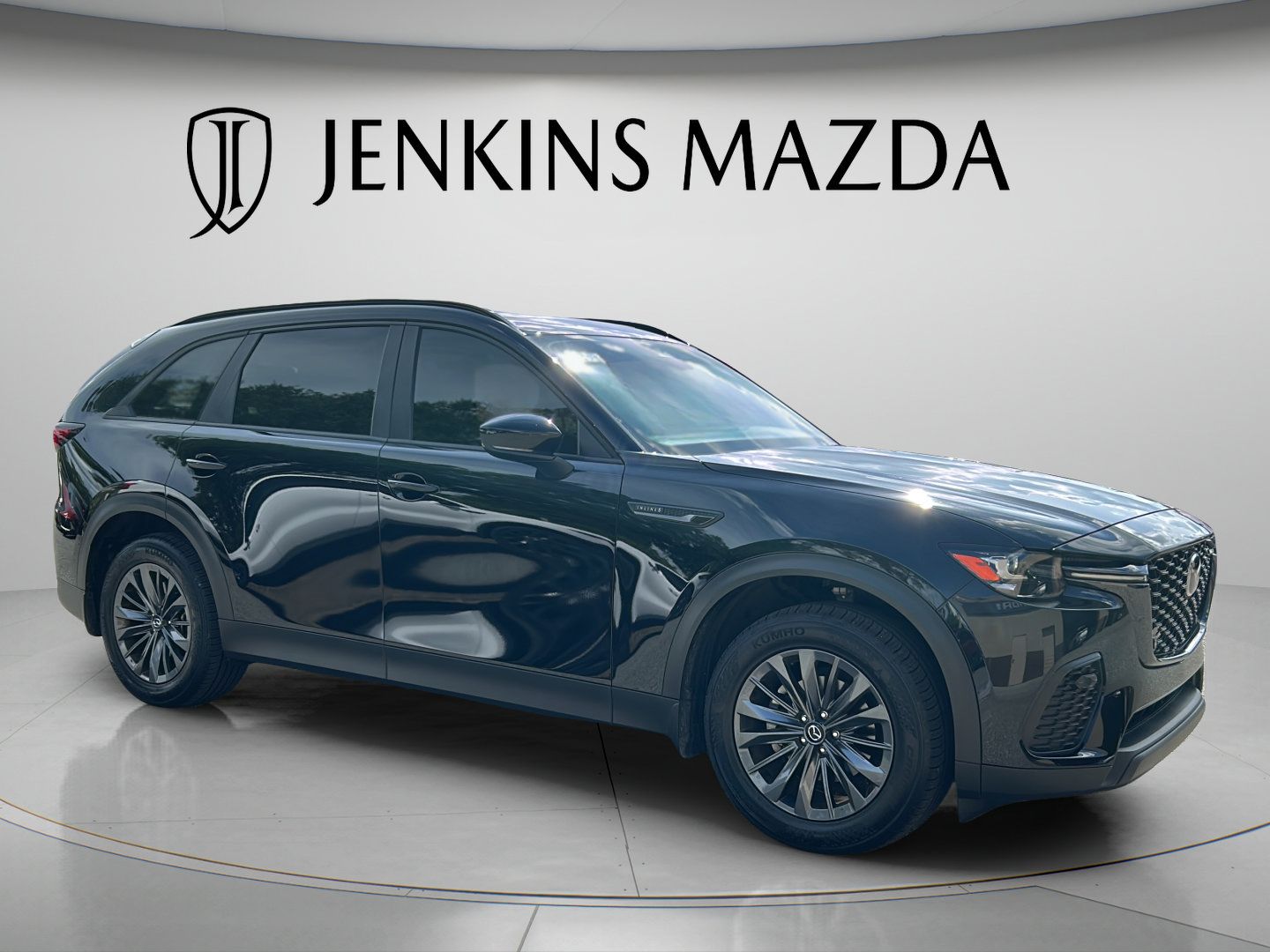 Used 2025 MAZDA CX-70 3.3 Turbo w/ Preferred Package AWD/4WD image 2