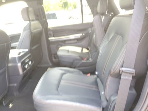 Used 2024 Ford Expedition Platinum AWD/4WD image 13