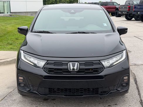 Used 2025 Honda Odyssey Sport-L image 8